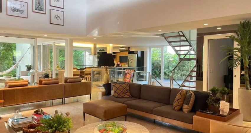 CASA 5 SUIETE EM ALPHAVILLE COM INFRA E 4 VAGAS