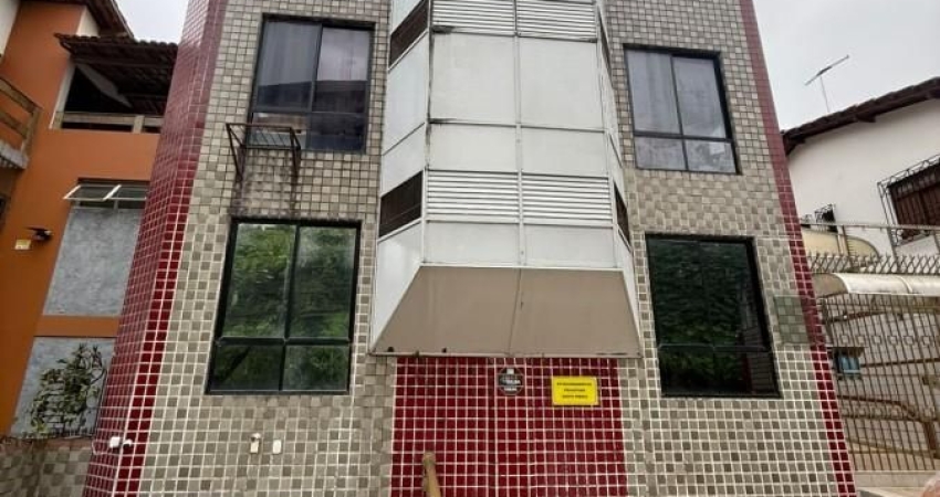 EXCLUSIVIDADE  ELEVEN IMÓVEIS   PRÉDIO COMERCIAL EM SALVADOR, NO ACUPE BROTAS , COM 805M², 22 SALAS, 15 VAGAS. IDEAL PARA NEGÓCIOS! PRÓXIMO A ESCOLAS E HOSPITAIS. SEGURANÇA E INFRAESTRUTURA COMPLETAS!