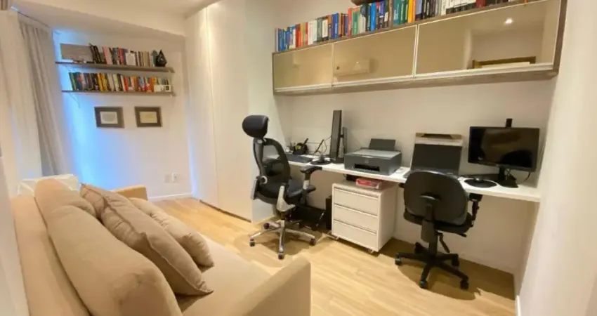 HORTO 156M, 3 SUÍTES, NASCENTE, VENTILAÇÃO CRUZADA , VISTA PERMANENTE, VARANDA GOURMET COM FECHAMENTO EM REIKI, LAVABO,  DEPENDÊNCIA COMPLETA, SALA EM DOIS AMBIENTES, 3 VAGAS DE GARAGEM.