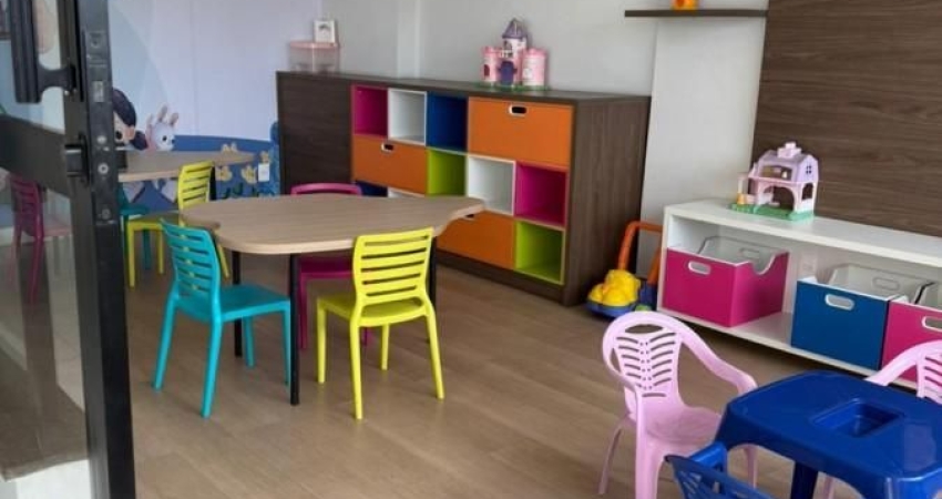 APARTAMENTO 3/4, 89M2,SENDO 1 SUITE, BANHEIRO SOCIAL, VARANDA INTEGRADA A SALA COM FECHAMENTO EM REIKE. NA ACM COM INFRA E DUAS VAGAS 