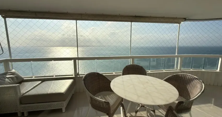 Apartamento na vitória com 3 suítes, pier, 4 vagas , infra 288 metros 01 por andar