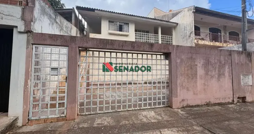Sobrado à venda em Londrina, Champagnat, com 5 quartos, com 270 m²