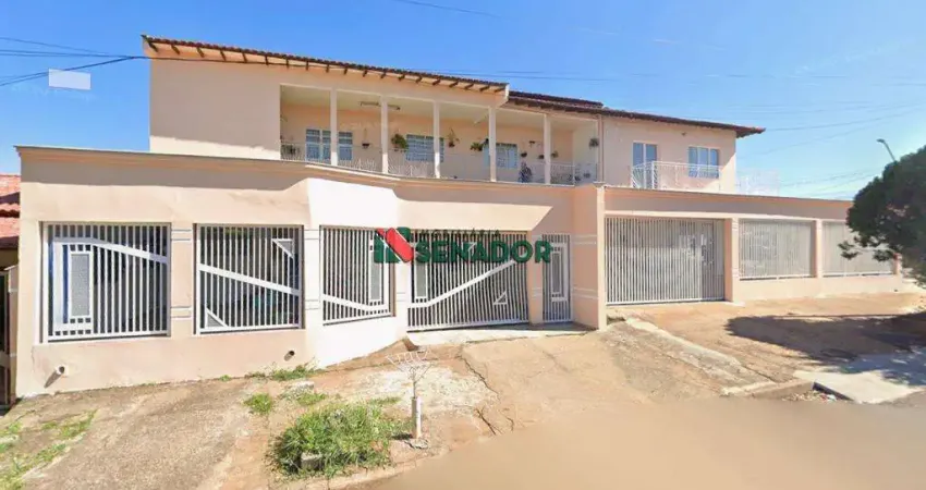 Sobrado à venda em Londrina, São Lourenço, com 3 quartos, com 490 m²