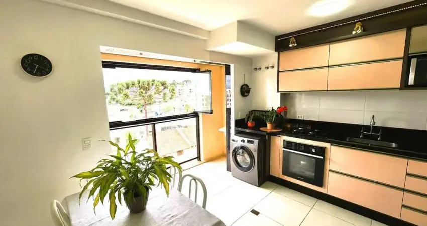 Excelente apartamento de 2 quartos, com armario sob medida!