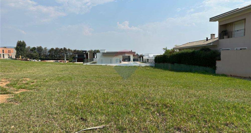 Terreno à Venda em Condomínio de Alto Padrão em Cabreúva