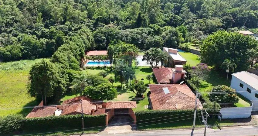 Chácara / sítio com 8 quartos à venda na Rodovia Prefeito João Zacchi, 885, Pinhal, Cabreúva