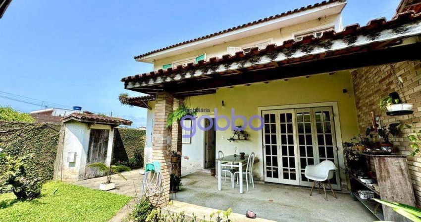 Casa com 3 dormitórios à venda, 170 m² por R$ 600.000,00 - Perequê-Açu - Ubatuba/SP