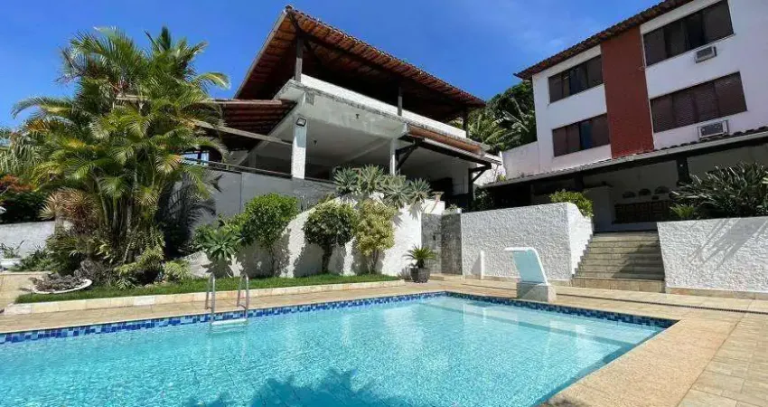 Casa para venda em niterói, itaipu, 5 dormitórios, 2 suítes, 6 banheiros, 30 vagas