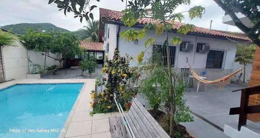 Casa para venda em niterói, piratininga, 4 dormitórios, 2 suítes, 4 banheiros, 3 vagas