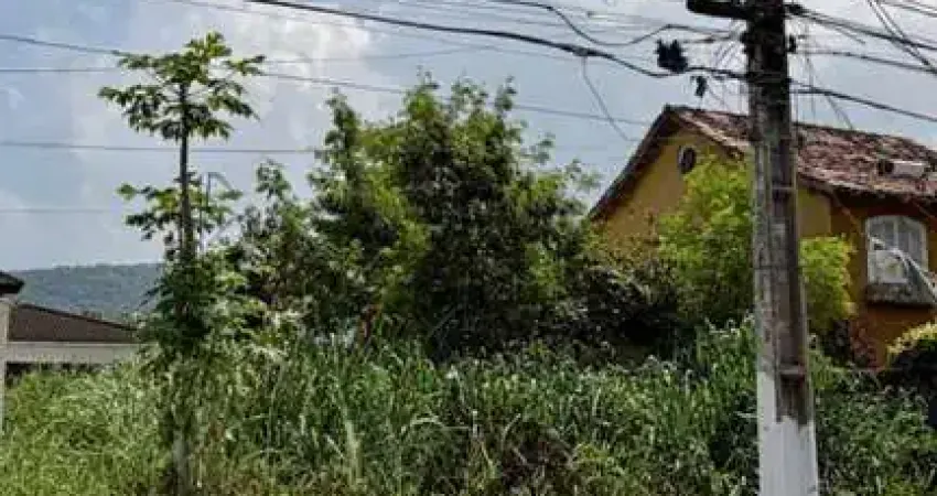 Terreno à venda na Rua Desembargador Leopoldo Muylaert, Piratininga, Niterói