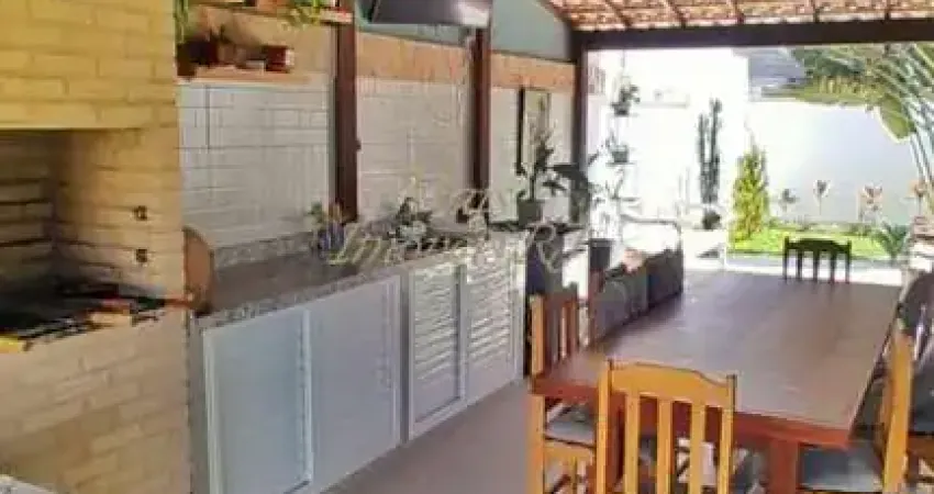 Casa com 2 quartos à venda na Avenida Augusto Ferreira Ramos, 26, Maravista, Niterói