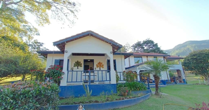 Chácara / sítio com 5 quartos à venda no Boa Vista, Sapucaí-Mirim 