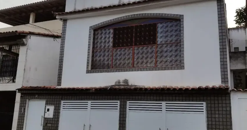 Ótima casa 3 qts, sendo 1 suíte, Bairro Residencial / Ac. carta