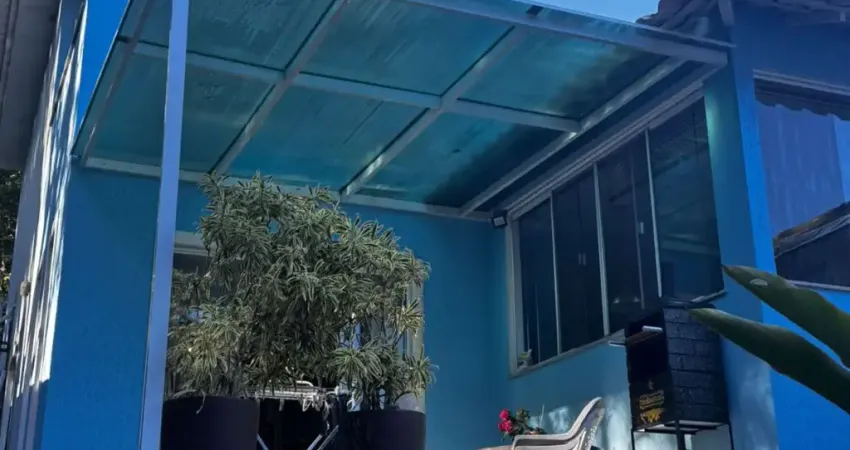 Maravilhosa casa Vargem Grande 3Qts Ac - Troca $ 699.999,00 Condomínio