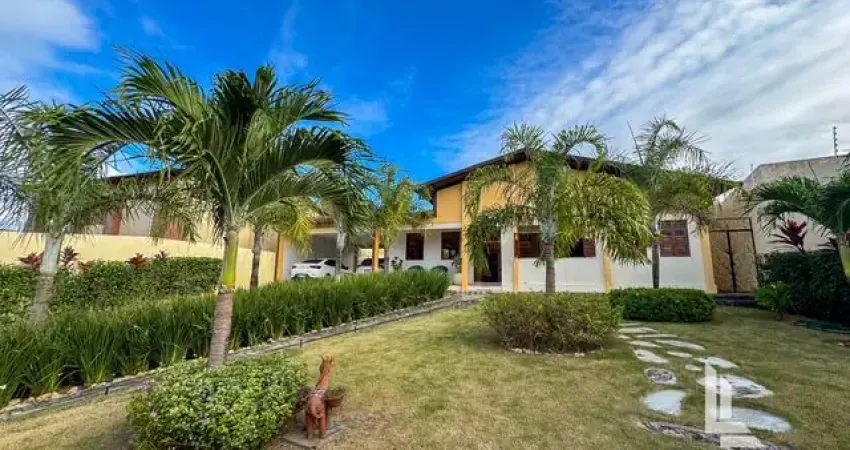 Casa com 4 quartos à venda no Candelária, Natal 