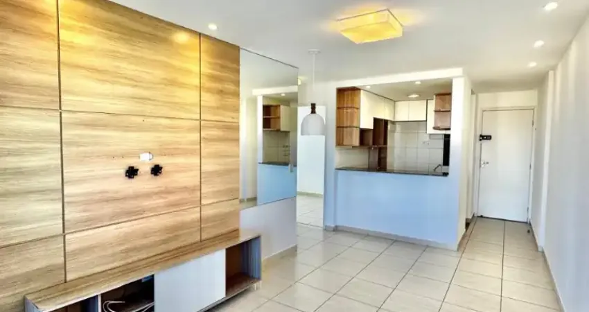 Apartamento em Lagoa Nova com dois quartos sendo uma suíte para locação