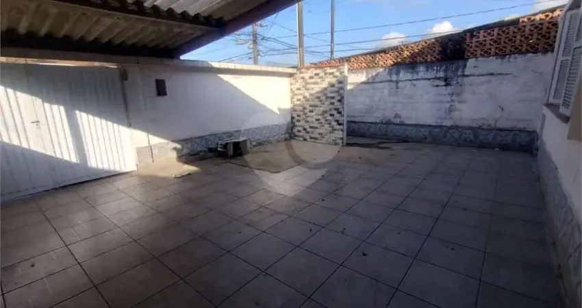 Casa com 3 quartos à venda em Sítio Paecara (vicente De Carvalho) - SP