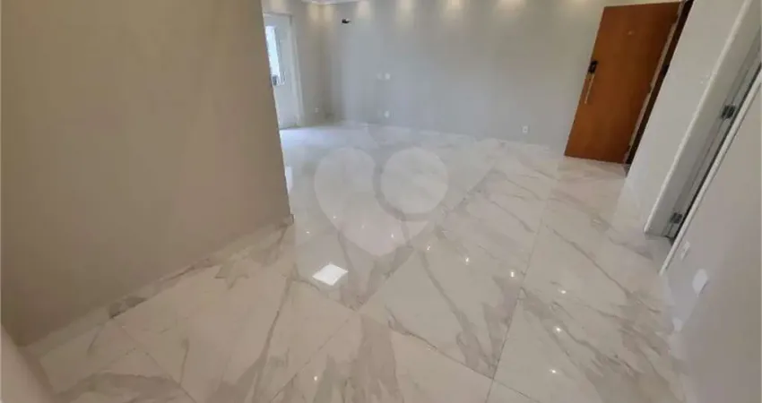 Apartamento com 4 quartos à venda no Gonzaga, Santos 