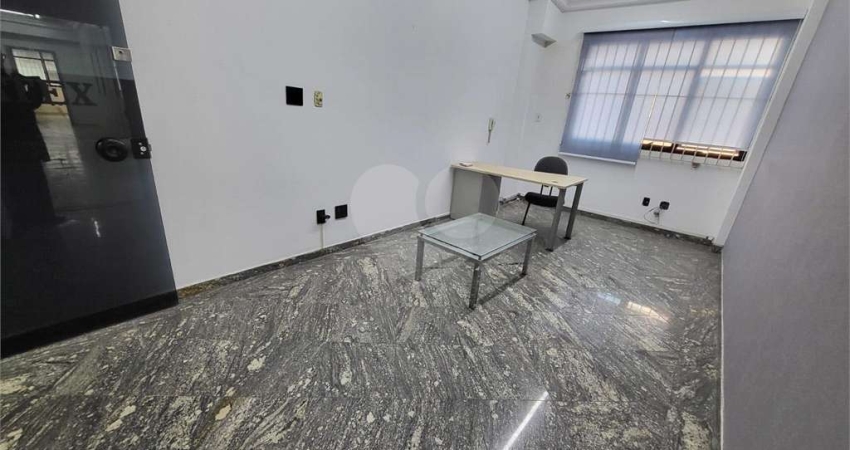 Sala comercial para alugar na Vila Belmiro, Santos 