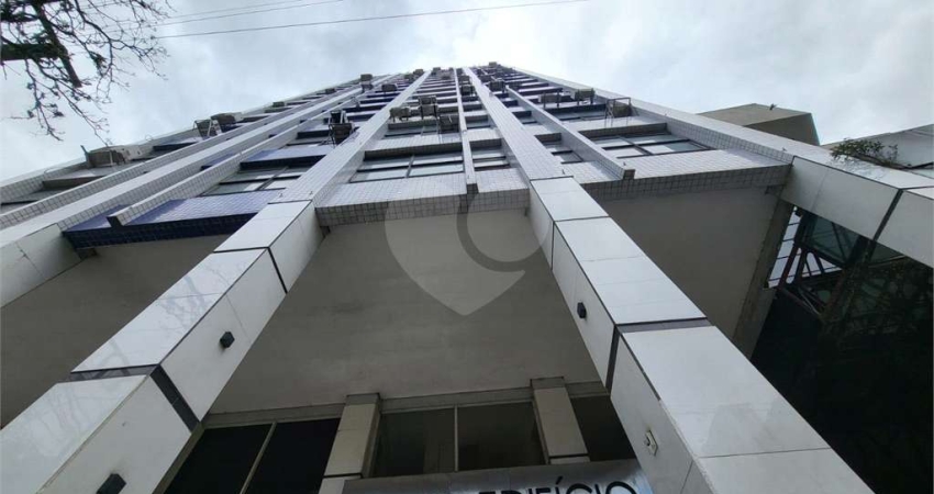 Sala comercial à venda no Centro, Santos 