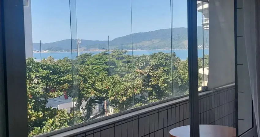 Apartamento com 3 quartos à venda em Vila Mathias - SP