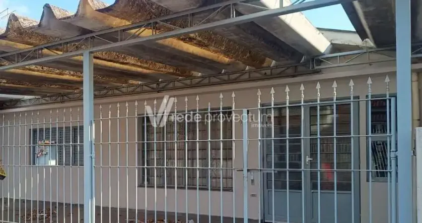 Casa com 3 quartos à venda na Rua Professor Teodoro Yahn, 263, Jardim Bandeirantes, Campinas