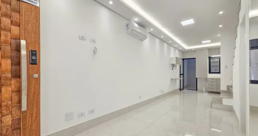 Sobrado triplex novo - alto padrão e localização privilegiada