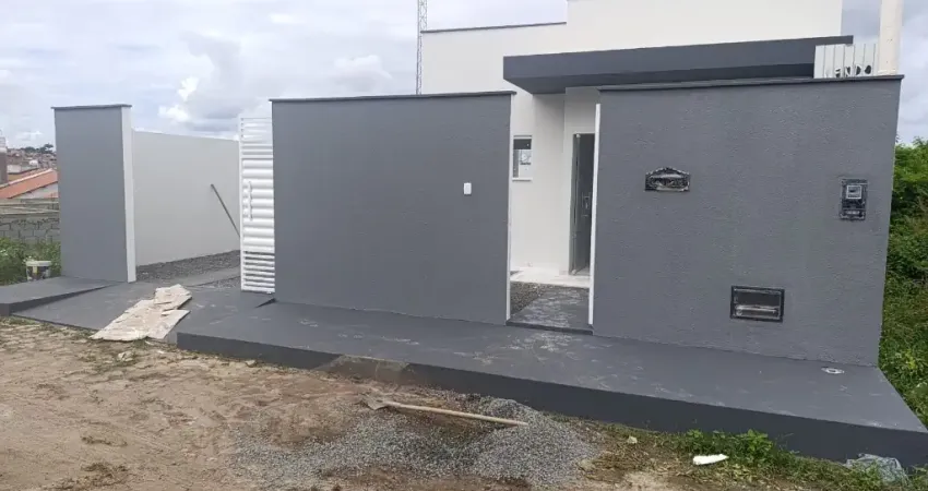 Casa com 2 quartos à venda na Avenida Eduardo Fróes da Mota, 98, Gabriela, Feira de Santana