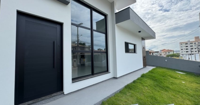 CASA COM SUITE NO BAIRRO IPIRANGA EM SÃO JOSÉ