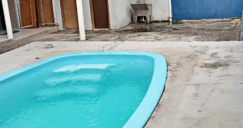 Casa com 3 quartos à venda na Avenida Paranaguá, Saint Etiene, Matinhos