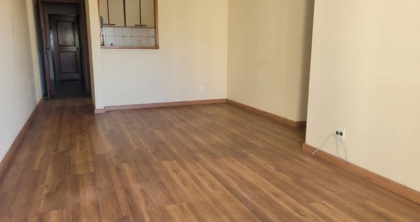 Apartamento na Vila Ema com 3 dormitórios, suíte e lazer completo.