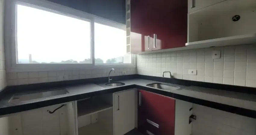 Sobrado no condomínio Terras do Vale com 6 dormitórios. Locação ou venda.
