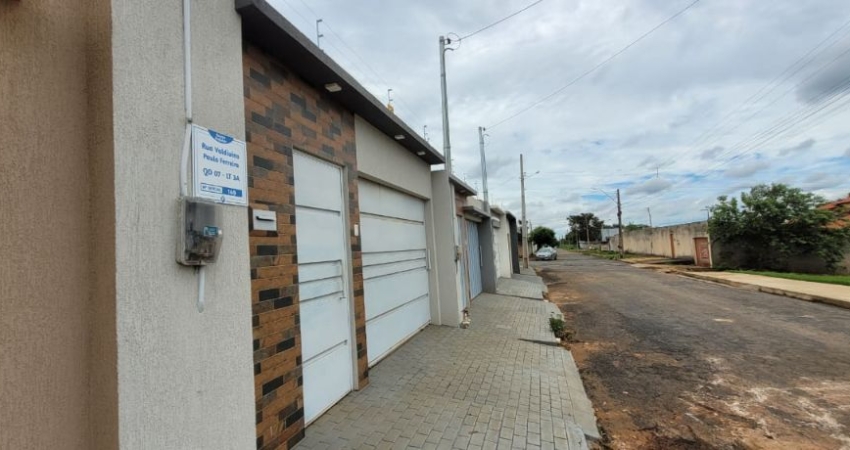 Casa com 3 quartos à venda na Avenida B, 3, Popular, Caldas Novas