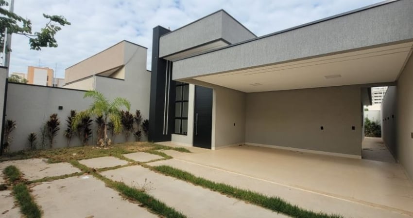 Casa com 03 quartos a venda setor turista  2 em Caldas Novas GO