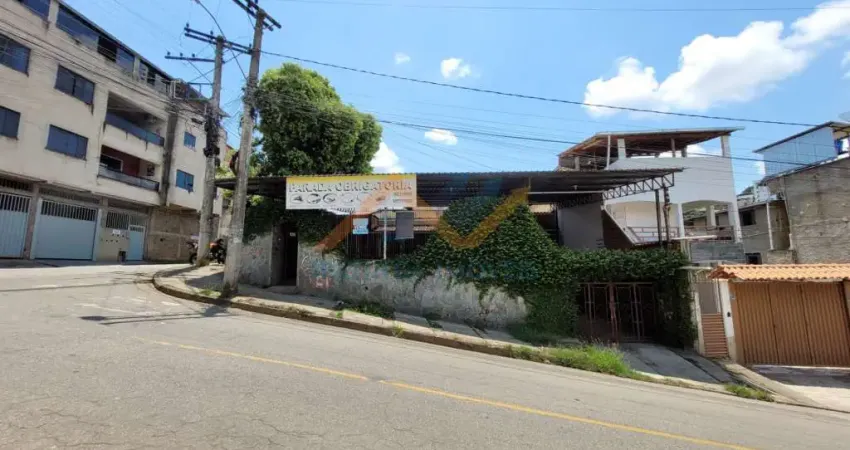 Casa com 3 quartos à venda na Rua Tucumã, 324, Vila Militar, Ipatinga