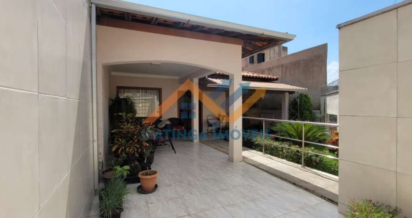 Casa com 3 quartos à venda na Rua Raimundo Corrêa, 433, Ideal, Ipatinga