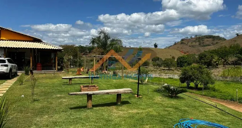 Chácara / sítio com 3 quartos à venda na Avenida Prefeito Carlito Caetano Campos, Centro, Córrego Novo