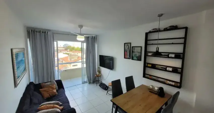 Excelente apartamento com 2 quartos sendo 1 suíte mobiliado em ponta negra a 600m da praia