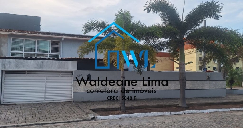 Oportunidade no Bessa! Casa Ampla e Aconchegante à Venda