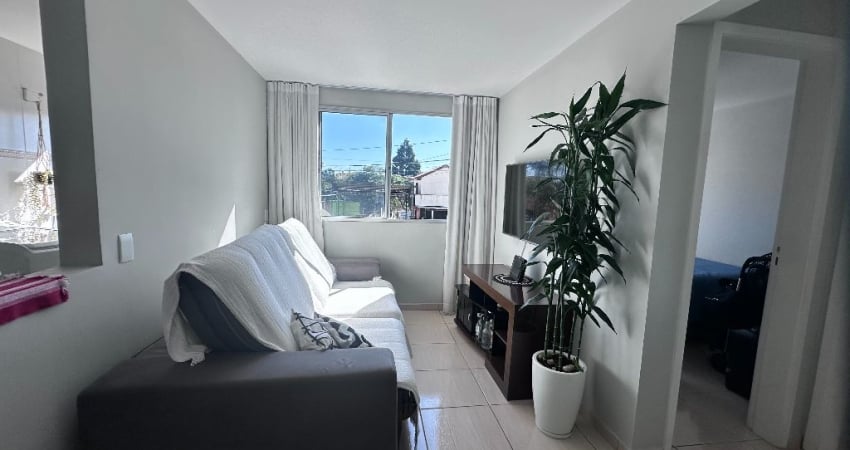OPORTUNIDADE - Apartamento no Pinheirinho com 2 dormitórios e vaga por R$ 260.000,00