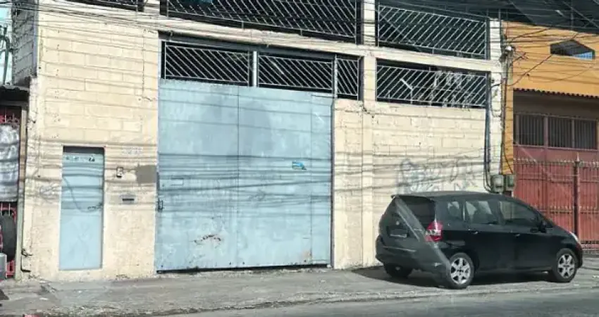 Galpão coberto  rua principal saída para avenida  brasil ricardo de albuquerque