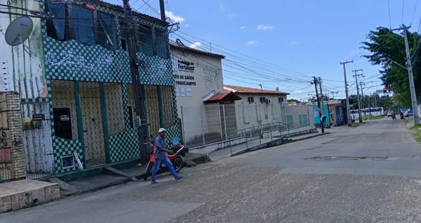 Prédio com 4 casas para locação ou moradia próximo ao cuca mondubim