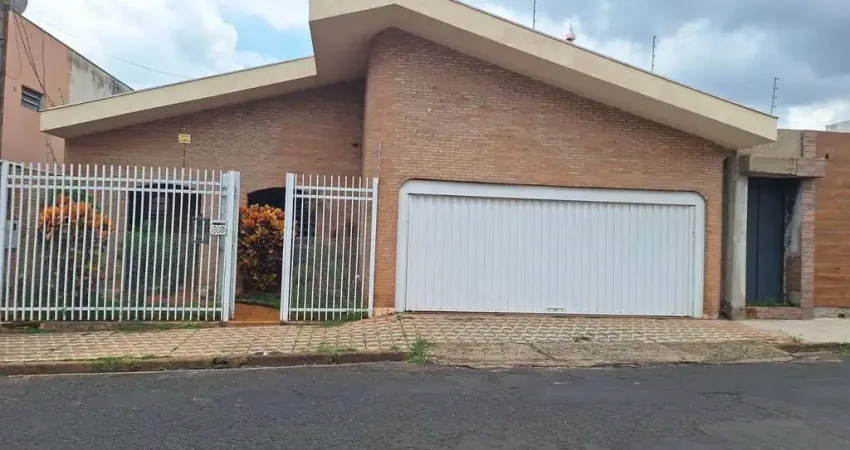 Casa com 3 dormitórios à venda, 190 m² por R$ 600.000 - Olinda - Uberaba/MG