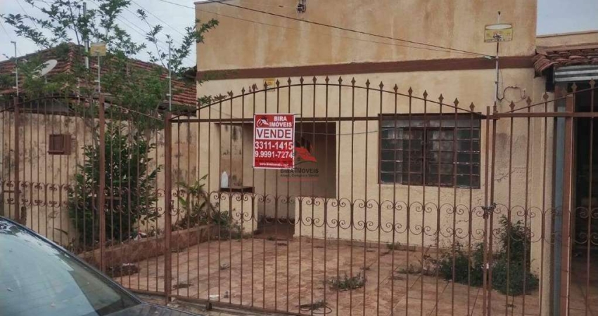 Casa com 4 quartos à venda no Mercês, Uberaba 