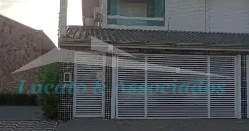 Sobrado para locação no Canto do Forte, Praia Grande-SP: 2 quartos, 1 sala, 2 banheiros, 1 vaga de garagem