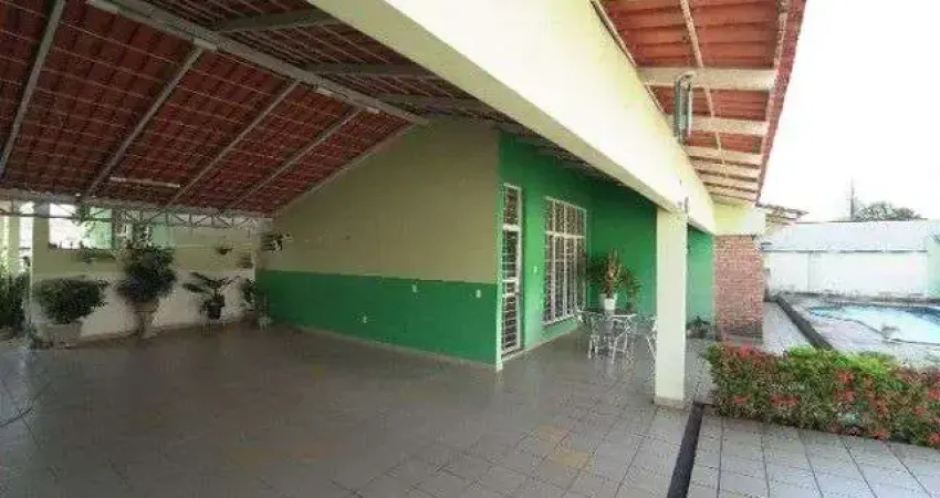 Casa em condomínio fechado com 4 quartos à venda na Ponta Negra, Manaus 