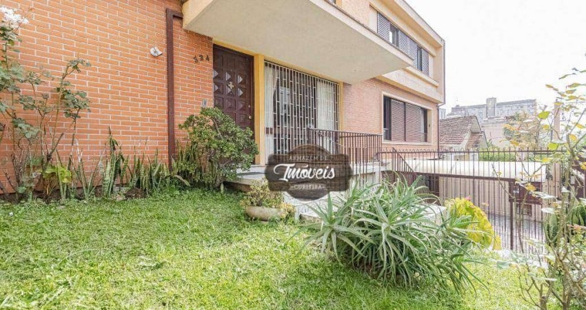 Apartamento Garden com 4 quartos à venda,  quintal amplo, entrada privativa, 3 vagas,por R$ 940.000 - Centro Cívico - Curitiba/PR