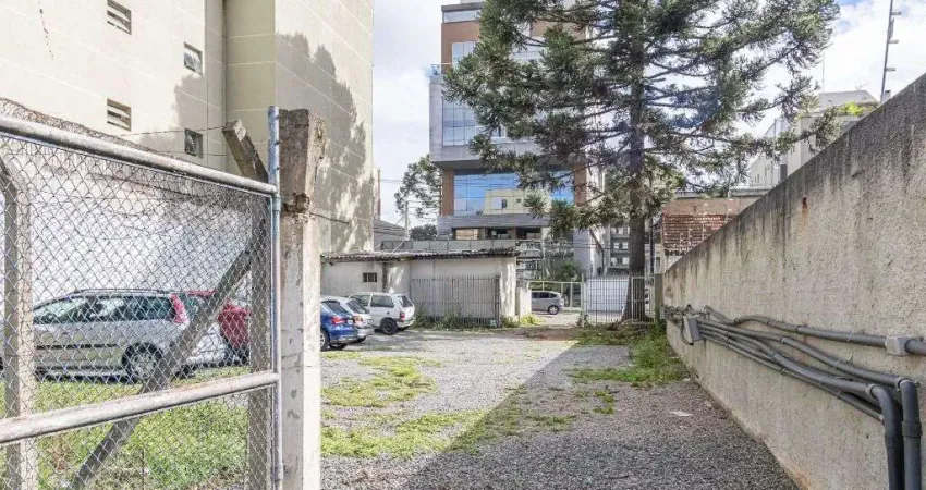 Terreno para alugar, 356 m², plano, por R$ 4.400/mês - Batel - Curitiba/PR