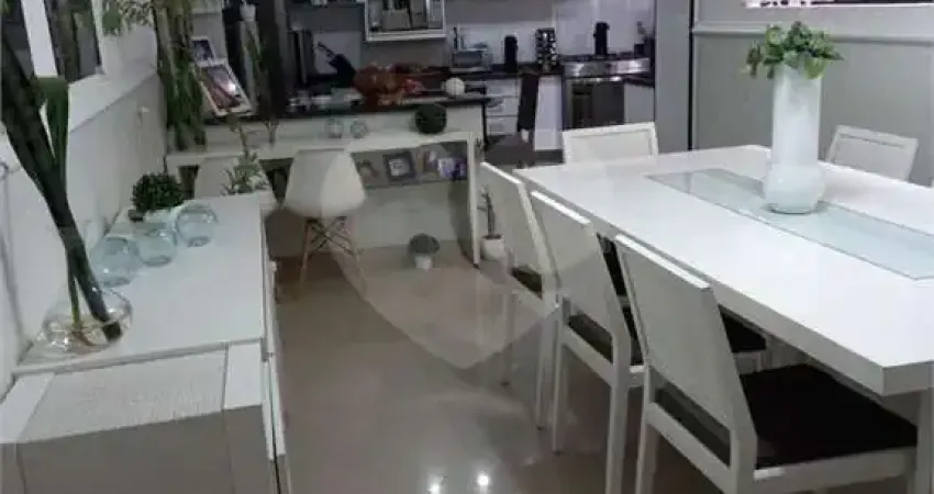 Sobrado com 3 quartos à venda em Vila Roque - SP