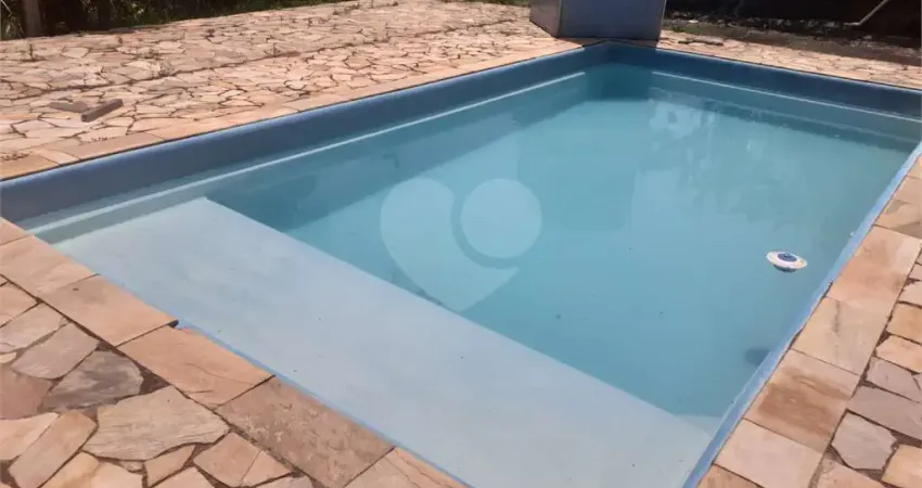 Casa com 3 quartos à venda na Um, Serra da Cantareira, Mairiporã